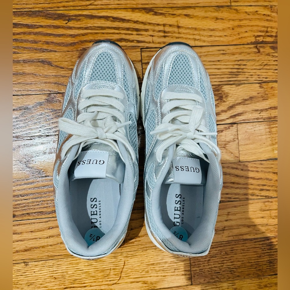 GUESS Silver Sneakers - Picture 2 of 9